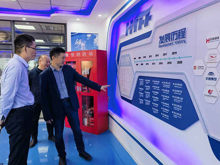 宇通领导参观海天消防展厅