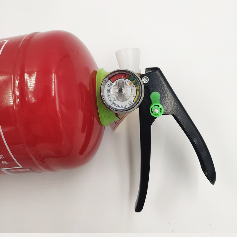 干粉灭火器压力表三种颜色代表什么